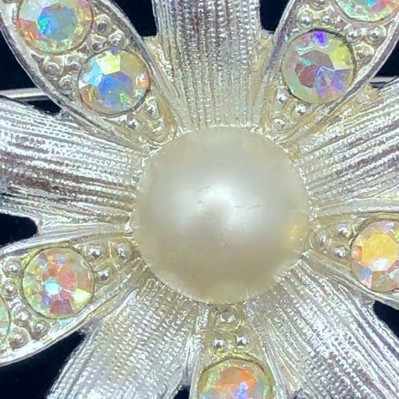 Emmons Signed Vintage Brooch Flower AB Crystal Aurora Borealis Rhinestones - Picture 8 of 13